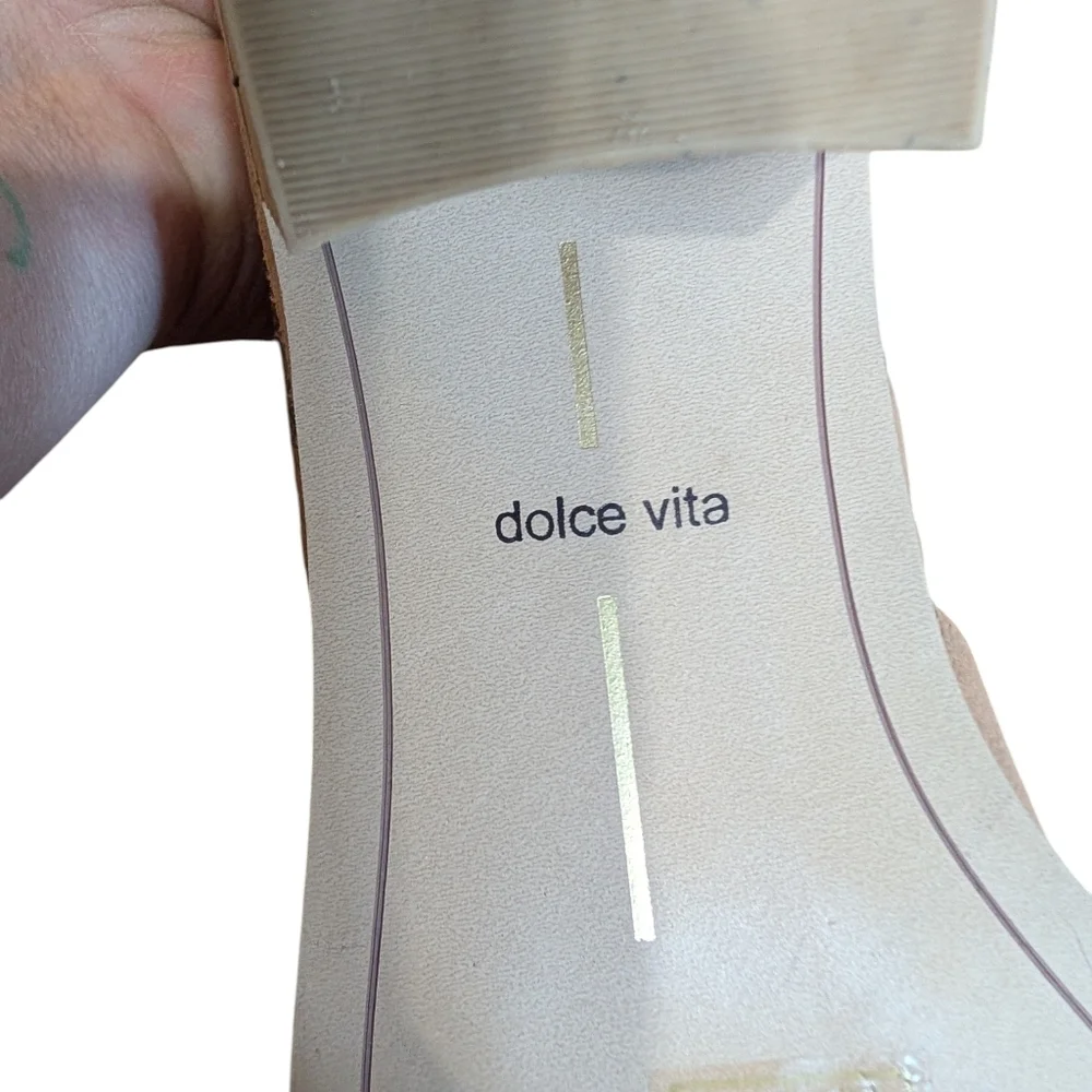 Dolce Vita brand dolce